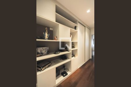 Apartamento para alugar com 250m², 4 quartos e 4 vagas Apartamento para alugar com 250m², 4 quartos e 4 vagasacesso aos quartos