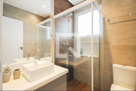 Apartamento para alugar com 250m², 4 quartos e 4 vagas Apartamento para alugar com 250m², 4 quartos e 4 vagasBanheiro da Suíte 1