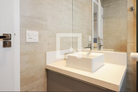 Apartamento para alugar com 250m², 4 quartos e 4 vagas Apartamento para alugar com 250m², 4 quartos e 4 vagasBanheiro da Suíte 1