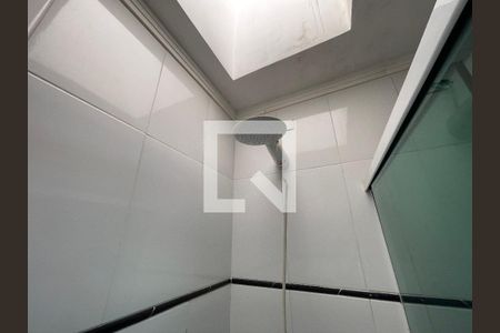 Casa à venda com 225m², 3 quartos e 3 vagasBanheiro da Suíte 2