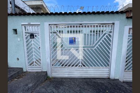 Casa à venda com 225m², 3 quartos e 3 vagasFachada