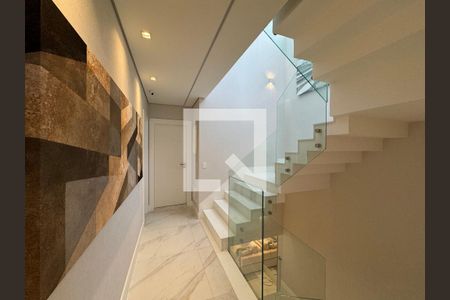 Apartamento à venda com 400m², 4 quartos e 4 vagasCorredor