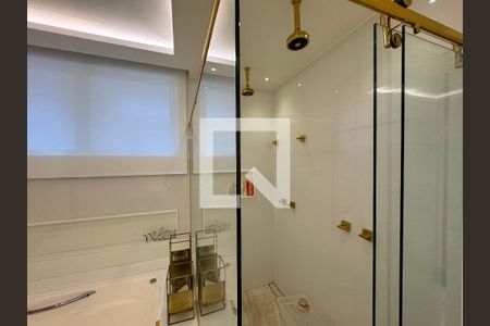 Apartamento à venda com 400m², 4 quartos e 4 vagasSuíte 2 - Banheiro