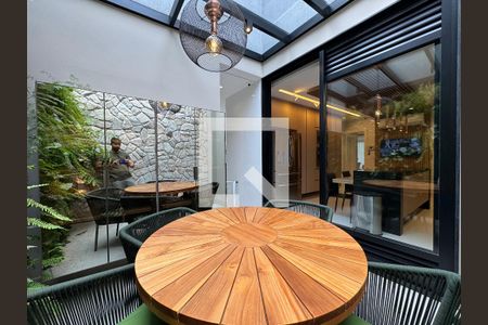 Apartamento à venda com 400m², 4 quartos e 4 vagasÁrea externa