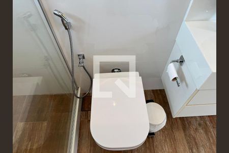 Apartamento à venda com 400m², 4 quartos e 4 vagasSuíte 1 - Banheiro