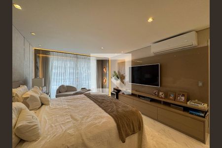 Apartamento à venda com 400m², 4 quartos e 4 vagasSuíte 2