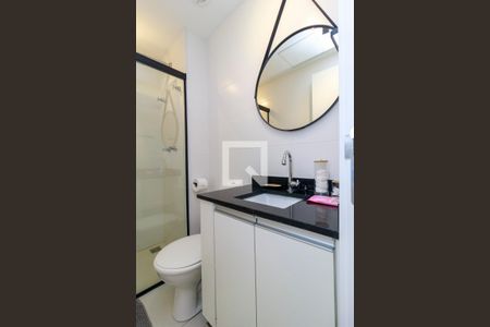Banheiro de apartamento para alugar com 1 quarto, 23m² em Jardim das Acacias, São Paulo