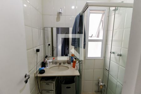 Casa de condomínio à venda com 230m², 4 quartos e 3 vagas Casa de condomínio à venda com 230m², 4 quartos e 3 vagasBanheiro da Suíte 2