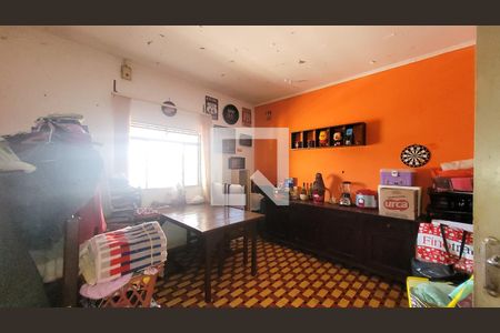 Casa à venda com 512m², 5 quartos e 3 vagas Casa à venda com 512m², 5 quartos e 3 vagasSala de Jantar da Casa 2