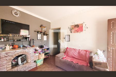 Casa à venda com 512m², 5 quartos e 3 vagas Casa à venda com 512m², 5 quartos e 3 vagasSala da Casa 2