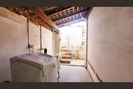 Casa à venda com 512m², 5 quartos e 3 vagas Casa à venda com 512m², 5 quartos e 3 vagasLavanderia da Casa 1