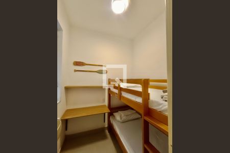 Apartamento à venda com 78m², 2 quartos e sem vagaQuarto serviço