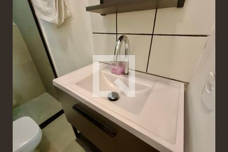 Apartamento à venda com 78m², 2 quartos e sem vagaSuíte banheiro