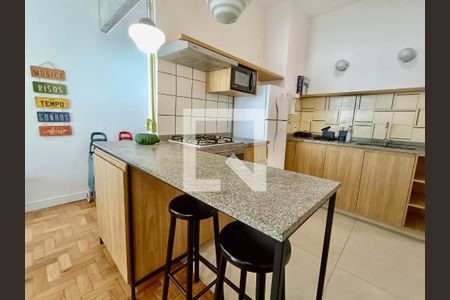 Apartamento à venda com 78m², 2 quartos e sem vagaCozinha americana