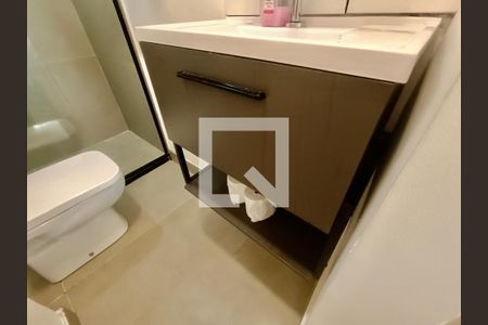 Apartamento à venda com 78m², 2 quartos e sem vagaSuíte banheiro