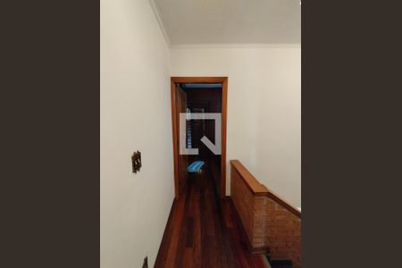 Casa à venda com 300m², 4 quartos e 5 vagasCorredor