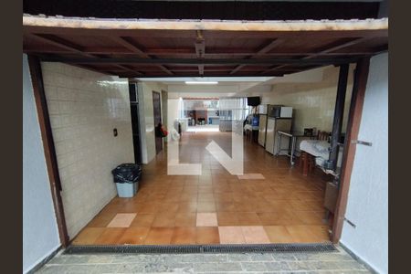 Casa à venda com 300m², 4 quartos e 5 vagasGaragem