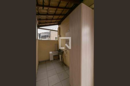 Apartamento à venda com 114m², 2 quartos e 1 vagaÁrea de Serviço