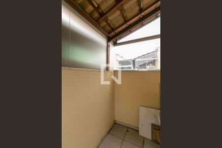 Apartamento à venda com 114m², 2 quartos e 1 vagaÁrea de Serviço