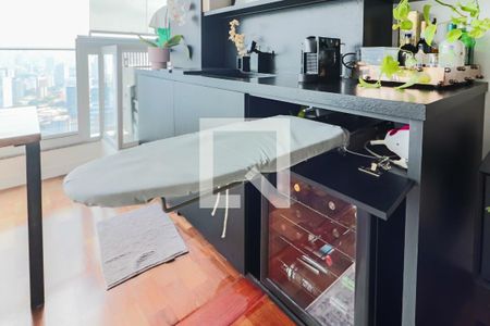 Apartamento à venda com 62m², 1 quarto e 1 vaga Apartamento à venda com 62m², 1 quarto e 1 vagaÁrea de Serviço