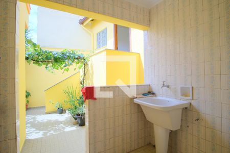 Casa à venda com 192m², 2 quartos e 2 vagasÁrea de Serviço