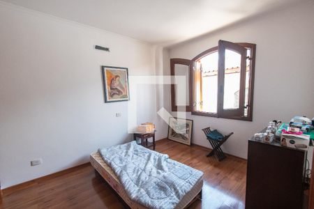 Casa à venda com 250m², 3 quartos e 4 vagasSuíte 2