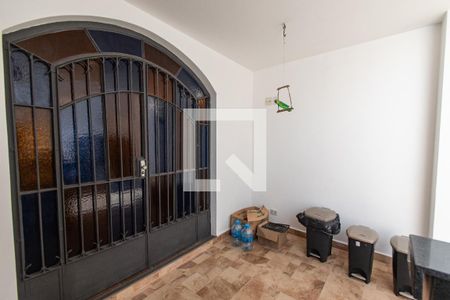Casa à venda com 250m², 3 quartos e 4 vagasChurrasqueira