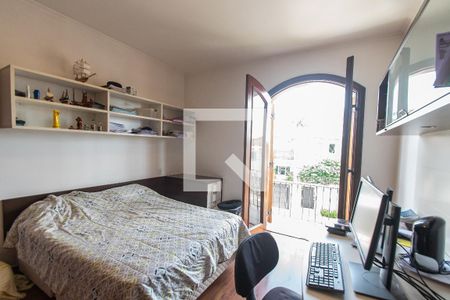 Casa à venda com 250m², 3 quartos e 4 vagasSuíte 1