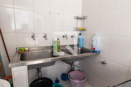 Casa à venda com 250m², 3 quartos e 4 vagasÁrea de serviço