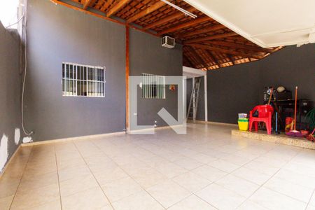Casa para alugar com 99m², 3 quartos e 2 vagasGaragem