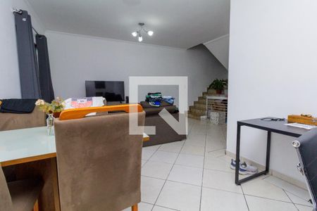 Sala de casa para alugar com 3 quartos, 99m² em Vila Bauab, São Paulo