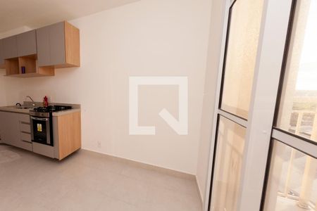 Sala de apartamento para alugar com 2 quartos, 40m² em Socorro, São Paulo