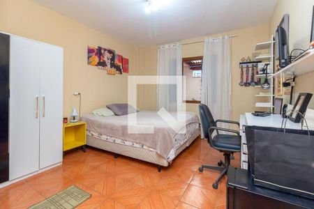 Casa à venda com 3 quartos, 216m² em Santana, São Paulo