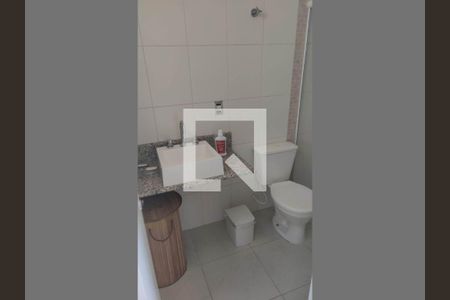 Casa à venda com 100m², 3 quartos e 2 vagas