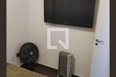 Casa à venda com 3 quartos, 100m² em Vila Moraes, São Paulo