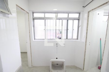 Apartamento à venda com 88m², 3 quartos e 1 vagaÁrea de Serviço