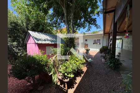 Casa à venda com 235m², 3 quartos e 5 vagas Casa à venda com 235m², 3 quartos e 5 vagasÁrea comum