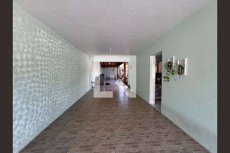 Casa à venda com 235m², 3 quartos e 5 vagas Casa à venda com 235m², 3 quartos e 5 vagasÁrea comum