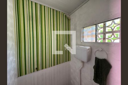 Casa à venda com 235m², 3 quartos e 5 vagas Casa à venda com 235m², 3 quartos e 5 vagasLavabo