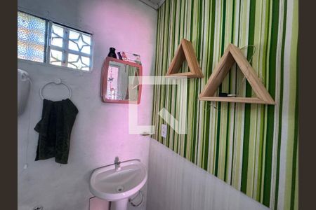 Casa à venda com 235m², 3 quartos e 5 vagas Casa à venda com 235m², 3 quartos e 5 vagasLavabo