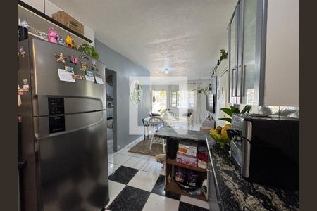 Casa à venda com 235m², 3 quartos e 5 vagas Casa à venda com 235m², 3 quartos e 5 vagasCozinha