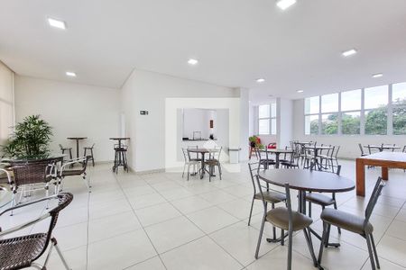 Apartamento para alugar com 61m², 2 quartos e 1 vagaÁrea comum - Salão de festas