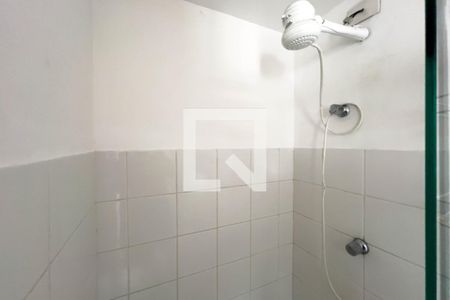 Banheiro de kitnet/studio para alugar com 1 quarto, 36m² em Cambuci, São Paulo