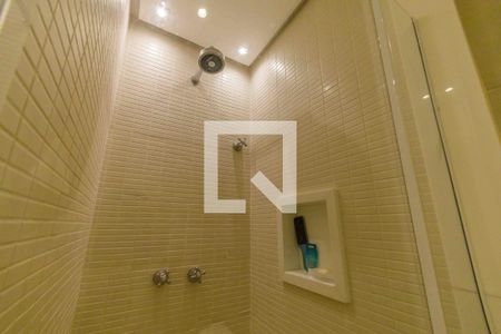 Apartamento à venda com 115m², 3 quartos e 2 vagas Apartamento à venda com 115m², 3 quartos e 2 vagasBanheiro da Suíte