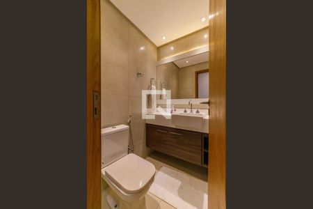 Apartamento à venda com 115m², 3 quartos e 2 vagas Apartamento à venda com 115m², 3 quartos e 2 vagasBanheiro Social