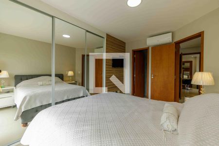 Apartamento à venda com 115m², 3 quartos e 2 vagas Apartamento à venda com 115m², 3 quartos e 2 vagasSuíte