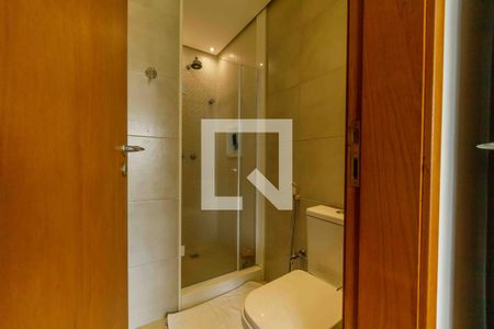 Apartamento à venda com 115m², 3 quartos e 2 vagas Apartamento à venda com 115m², 3 quartos e 2 vagasBanheiro da Suíte