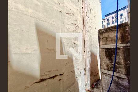 Apartamento para alugar com 69m², 3 quartos e sem vagaÁrea serviço vista 