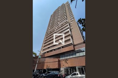 Studio para alugar com 27m², 1 quarto e sem vaga Studio para alugar com 27m², 1 quarto e sem vagaFachada do Prédio