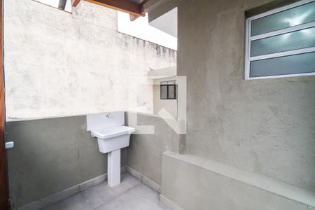 Casa para alugar com 70m², 2 quartos e 2 vagas Casa para alugar com 70m², 2 quartos e 2 vagasLavanderia